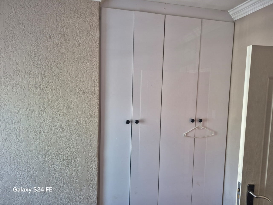 3 Bedroom Property for Sale in Oos Einde North West